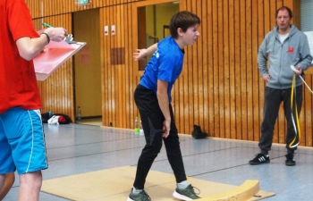Halle-NO-2019-DSC02805-kugel-timo