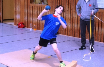 Halle-NO-2019-DSC02824-kugel-johannes