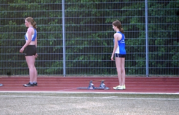 2022-05-19-simmern-DSC05427-200m-sophie